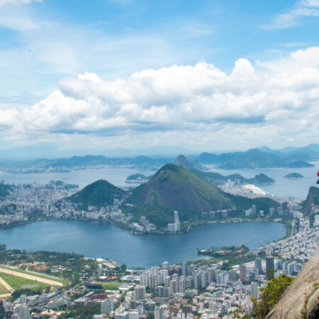 Rapel no Morro Dois Irmãos Rapel at Morro Dois Irmãos