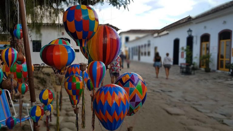 PASSEIO EM PARATY